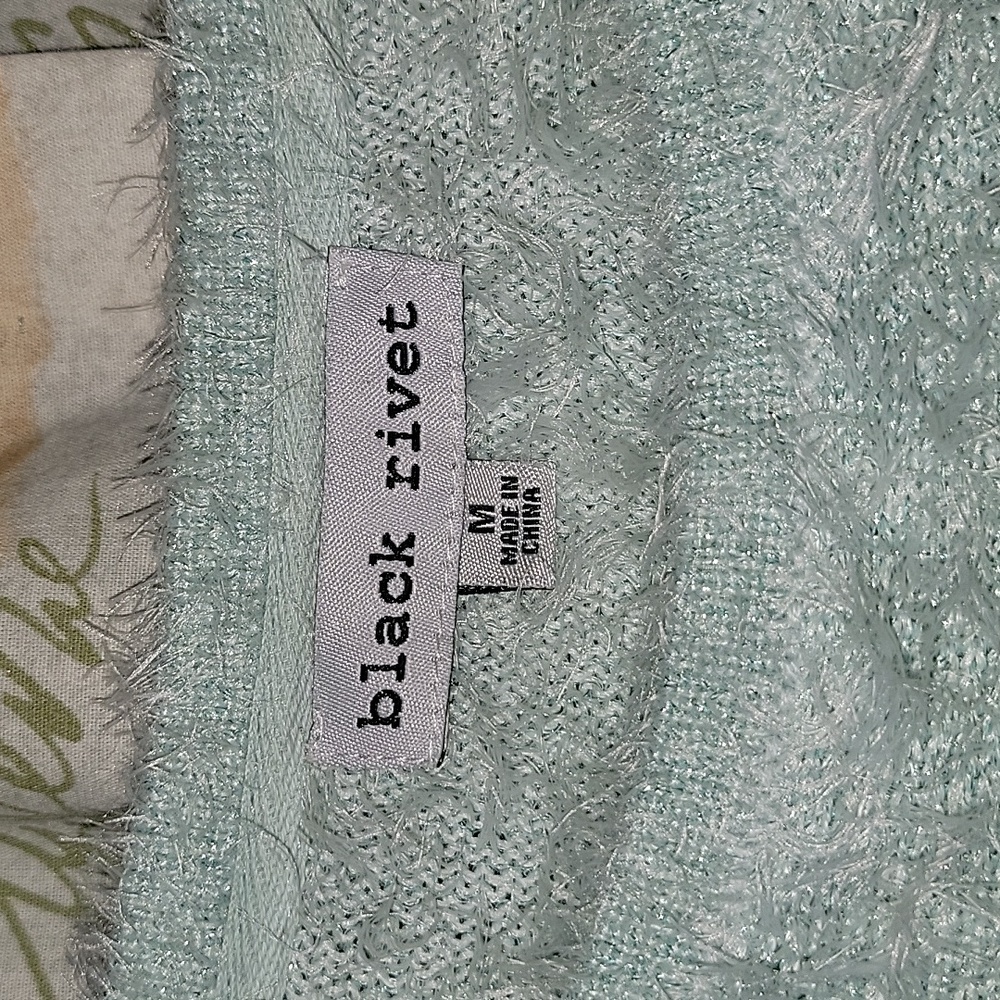 BLACK RIVET SWEATER - Picture 2 of 5